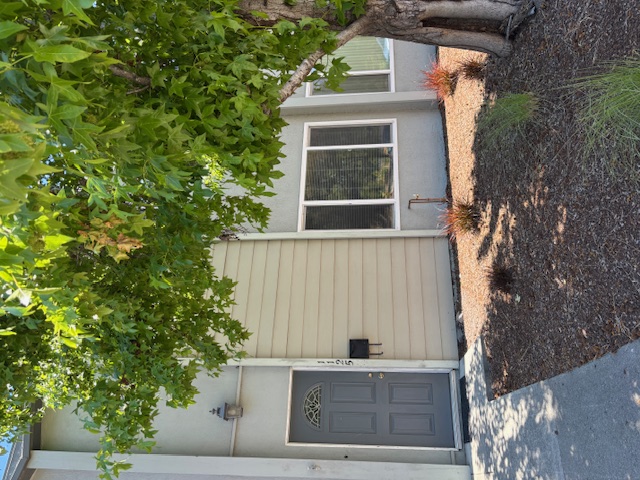 1125 Laurel Lane - 1