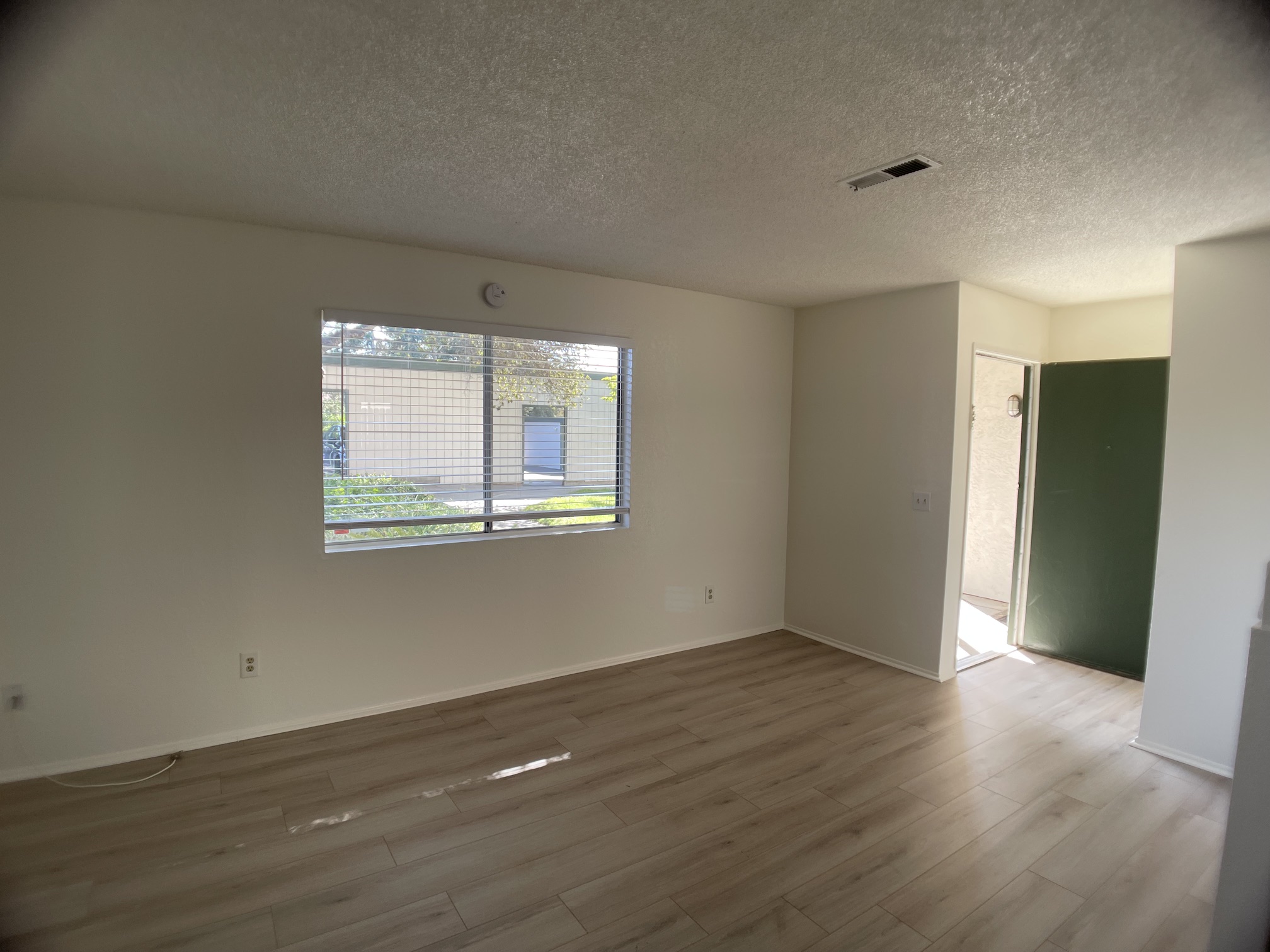 240 Aspen Street, #4